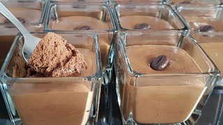 Recette mousse au chocolat au lait et café [upl. by Nimajeb]