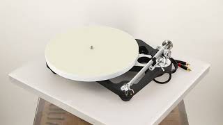 Rega Planar 10  Matt Polaris Grey [upl. by Meaghan]