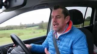 Volkswagen Touran review from Motorhubs Bob Flavin [upl. by Lebatsirc]