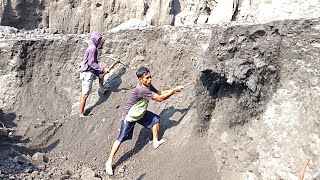 A Large Rock Fell From The Sand Cliff Wall [upl. by Ailssa]