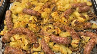 SALSICCIA FUNGHI E PATATE GRATINATI AL FORNO di Betty e Marco  Ricetta facile e veloce [upl. by Ademla821]