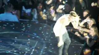 Justin bieber faints on stage London 02 arena 070313 [upl. by Eelinej345]