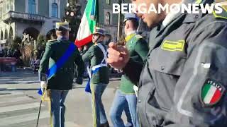 Cittadinanza onoraria allAccademia della Guardia di Finanza la parata in viale Roma e la firma [upl. by Figge]