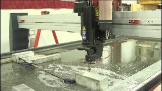 Platform Aero Omax Waterjet 2040 in action [upl. by Ji]