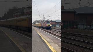 43251 and 43357 on the NMT passing Hatfield [upl. by Arikal]