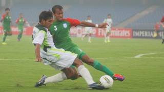 Bangladesh Vs Pakistan Highlights SAFF Championship 2011 [upl. by Eciram730]