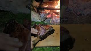 Bistecca alla fiorentina 🥩 food nature cooking recipe italy shorts short shortvideo italia [upl. by Dallas]