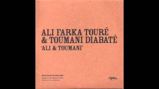 Ali Farka Touré amp Toumani Diabaté quotWarbéquot [upl. by Niarbo633]