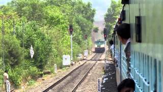 Konkan King Overtakes Food King in Style  Indian Railways [upl. by Danforth878]