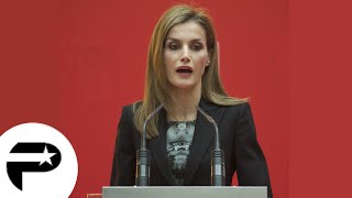 Letizia dEspagne elle cherche à toucher les espagnoles au cœur [upl. by Naut]