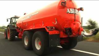 abbey machinery s Supper Tanker Range trailing shoe splash plate band spreader and injector [upl. by Tobe]