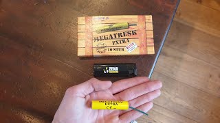 MEGATRESK EXTRA 10 stuks PRIVATEX FIREWORKS  Productvideo [upl. by Llien412]