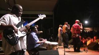 4 Etoiles  Kabibi  LIVE at Afrikafestival Hertme 2010 [upl. by Cassius]