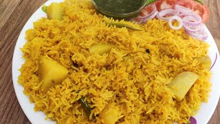 Yellow Aloo Tahari Recipe  Easy amp Quick One Pot Rice recipe  Aloo Tahari [upl. by Aracot]