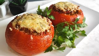 Hai pomodori in casa Prepara questa ricetta di pomodori ripieni al forno deliziosi [upl. by Ajnot912]