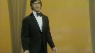 Engelbert Humperdinck  Quando Quando Quando 1968 Live [upl. by Yrrol]