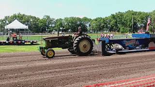 John Deere 4010 quotHeres Johnnyquot pulling 6700 KOH at Lesterville SD 2024 [upl. by Einatirb659]