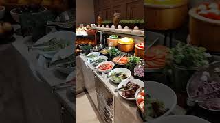 Breakfast Buffet Obuna bolishni unutmang buffet music hiphop obuna cookin [upl. by Ydorb]