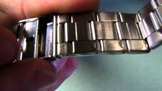 How To Easily Remove a Watch Link [upl. by Freeland772]