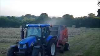 new holland t6030 au bottelage 2013new holland t6030 the bunching 2013 [upl. by Goines2]