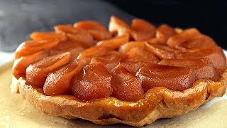 La Tarte Tatin  Technique de base en cuisine en vidéo [upl. by Olav]