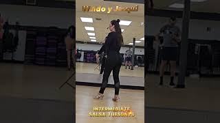 🔥Domina el baile de salsa con clases intermedias de salsa todos los martes [upl. by Htebesile800]