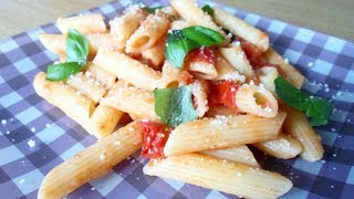 Pasta mit Tomaten und BasilikumEssen Rezepte [upl. by Alyaj]