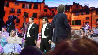 André Rieu e Orquestra Johann Strauss  Tiritomba [upl. by Lahsiv]