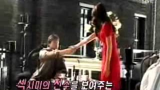 etcLeeHyoRi amp Jessica Alba 이효리 vs 제시카 알바의 아찔한 매력 대결 [upl. by Moreland625]