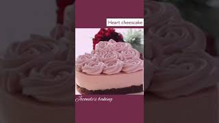 كيكة على شكل قلبheart cake shorts Jocondesbaking cake cheescake sweets cooking baking [upl. by Eidlog]