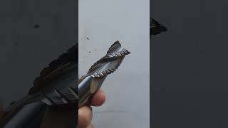 3Fl Rougher End Mill w End Face Chipbreakers [upl. by Trudie]