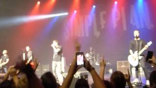 Simple Plan  Jet Lag french version live RadiantBellevue CaluireetCuire Lyon 010915 [upl. by Randene446]