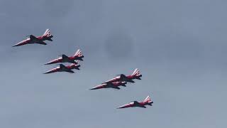 Patrouille Suisse im Anflug über Lachen [upl. by Bland272]