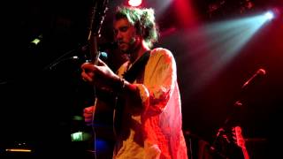 Matt Corby live in Amsterdam  Lonely Boy The Black Keys cover [upl. by Norrehs]