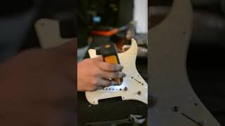 Going for vintage pearloid Pickguard [upl. by Syhr]