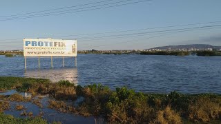 Rio Gravataí inunda amplas áreas da Grande Porto Alegre  01102023 [upl. by Sahc]