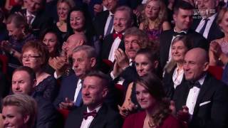 Gala Mistrzów Sportu 2016  Anna Lewandowska odbiera nagrodę za męża [upl. by Micro122]