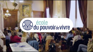 Ecole du pouvoir de vivre  la société civile forme les jeunes à lengagement [upl. by Salvadore296]