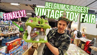 Crazy Finds Toy Hunting at Vintage Toys Of The Universe 2023 [upl. by Opal75]