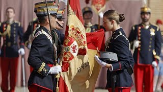 In Spagna tutti pazzi per la principessa Leonor [upl. by Naujik517]