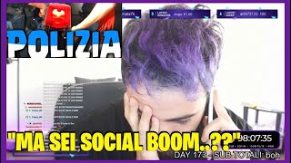 SOCIAL BOOM CHIAMA LA POLIZIA IN LIVE SU TWITCH E [upl. by Ahsekyt]