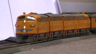 Union Pacific HO F7 ABBA pulling 15 passenger cars [upl. by Binetta]