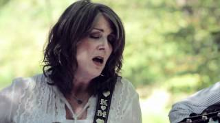 Kathy Mattea quot Wood Thrushs Songquot [upl. by Greggory]