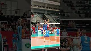 Galatasaray Vs Halkbank Voleybol Maçı volleyball volleyballworld voleybol volley voleibol [upl. by Oirifrop]