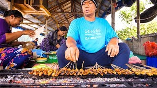 Traveling in Bali  AMAZING FOOD and Attractions in UBUD Bali Indonesia [upl. by Thorman]