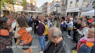 👑 Koningsdag avond s Hertogenbosch 2022 Parade Markt Kerkplein Smidse Blauwe Druif Tramkade [upl. by Irok65]