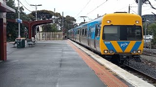 Comeng trains at Essendon Station Cristian Lawal [upl. by Rodnas973]