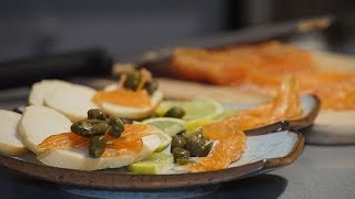 GRAVLAX DE SAUMON À LA VODKA [upl. by Lehcim]