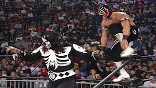 Rey Mysterio🦅 vs La Parka WCW Thunder 2111999 [upl. by Nerok567]