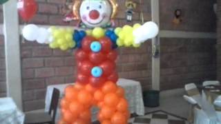 payaso con globos [upl. by Nashner]